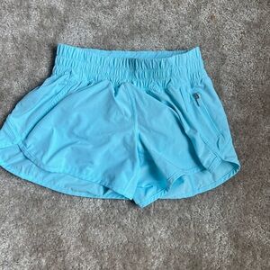 Lululemon tracker low rise Shorts